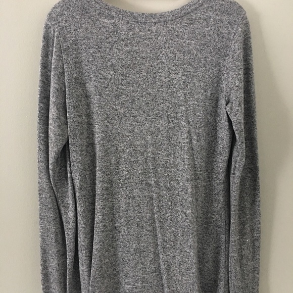 Express Log Sleeve V-Neck Sweater 🖤SALE🖤 - Picture 1 of 2